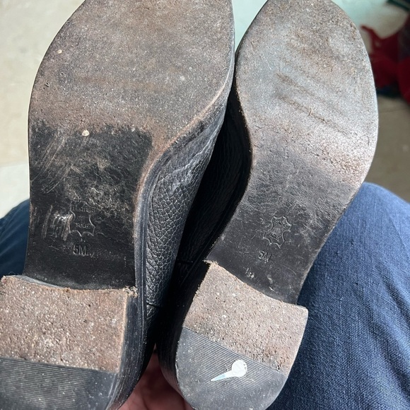 Tory Burch Booties Size 5M - Picture 8 of 16